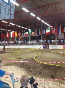 Bra flexibla lokaler är en förutsättning för att kunna hantera värdskapet. Söderslättshallen ger många möjligheter.  Is om vintern, tävlingsbana om sommaren.  Fantasin sätter gränserna.