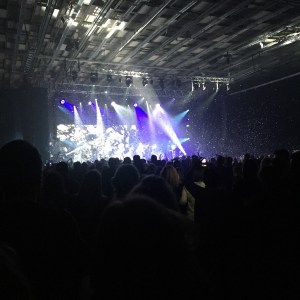 Sprudlande avslutning på en fantastisk show av Alcazar
