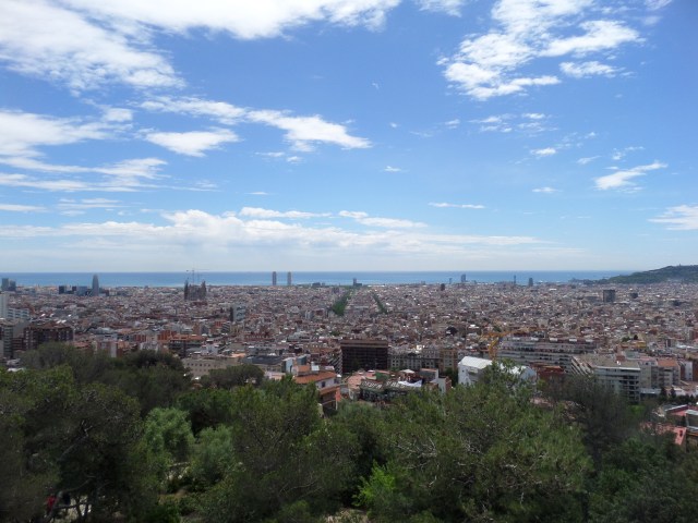 Blickar ut över Barcelona