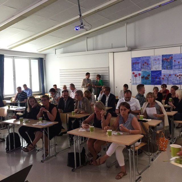 Hela gänget som åkte på kommunledningsresa till Finland, Helsingfors och Ekenäs