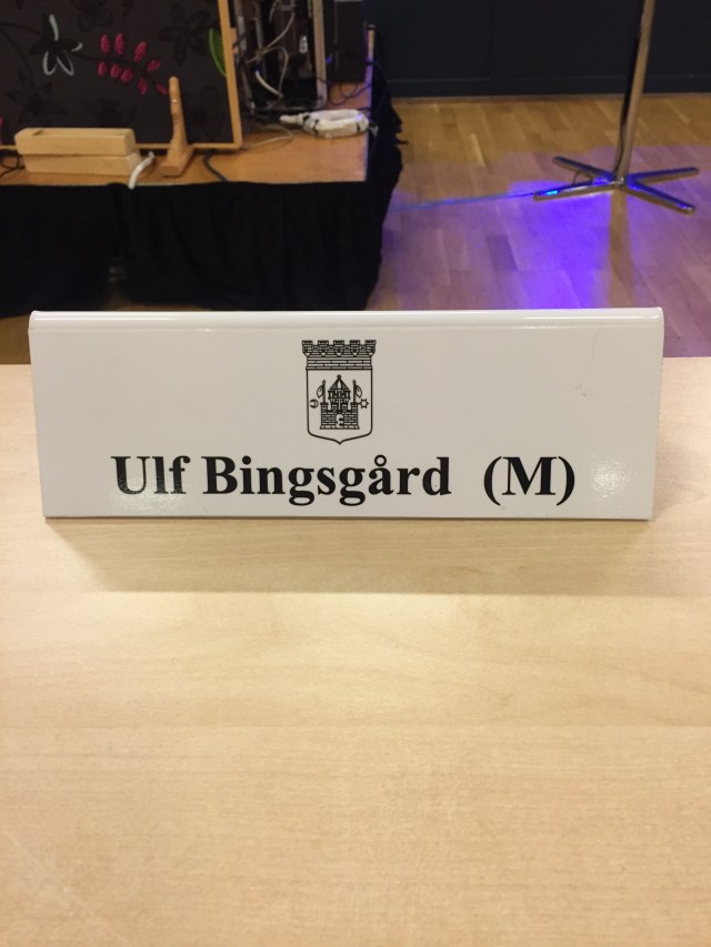 Nu tar jag ner skylten