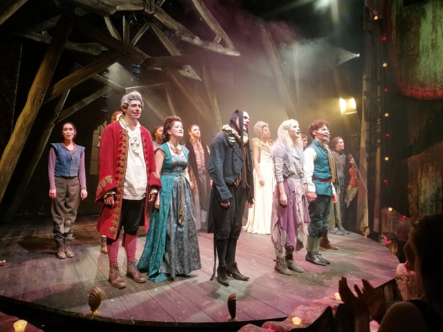 Stående ovationer för enastående ensemble